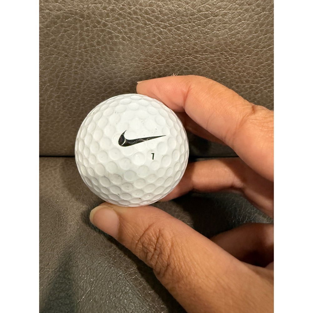 Nike Tour Accuracy TW Tiger Woods Golf Ball 1 White Black Swoosh Collectible